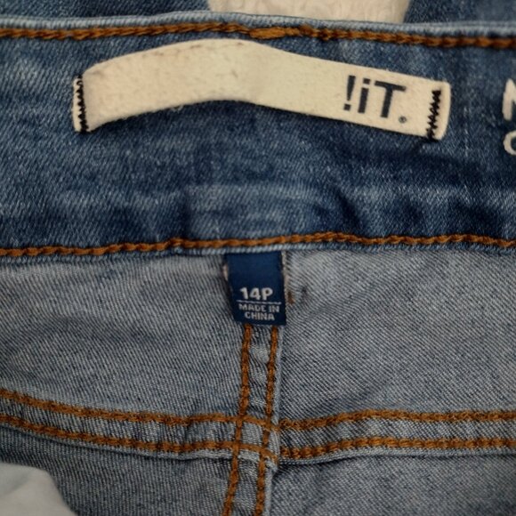 I.T. Millie Petite Curvy Long Rider Denim Bermuda Shorts 14P Medium Wash - Picture 5 of 13